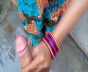 गर्लफ्रेंड को बाथरूम में पकड़ कर नंगी कर के चोदा from indian village women pissing outside mother sex videos