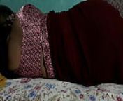 SANJANA AUNTY SHOWING ASS IN MAROON SAREE from indian housewife saree nude