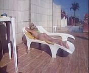 Fiestacasaldf - Minha esposa pegando sol com seu microbiquini from ninyanthara micro bikini