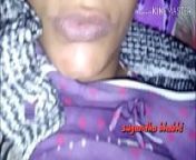 (हिन्दी ऑडियो) देसी किरायेदार आंटी को कम्बल में चोदा from desi girl blanket