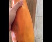 Cogiendome una papaya from papaya