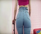 INCREDIBLE Thigh Gap Denim on Skinny Long Legged Babe AND Cameltoe! from thighs thund