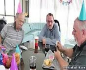 Old dude fucks and horny lady Let's soiree you crony's sons of from oldmanfuck18 com