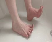 Sexy Foot Bath With Mommy from indin vidya balan sext bathing ghatn mallau sexxxx