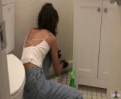 Indian Bhabhi enjoys scrubbing bathroom clean from မြန်မာကိုယ်တိုင်avitri bhabhi sexn bathroom nahana sex hot video baramulla girls sex m