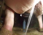 fat girl pees and farts outside on securoty cam up close hairy dripping pussy #2 from urine stained pee soaked hairy pussy piss mop